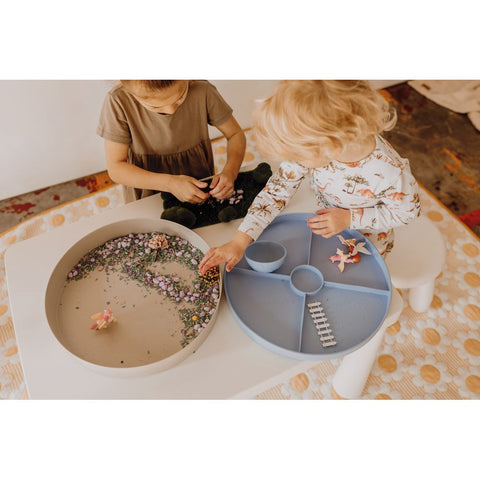 Jellystone Designs Messy Tray Play